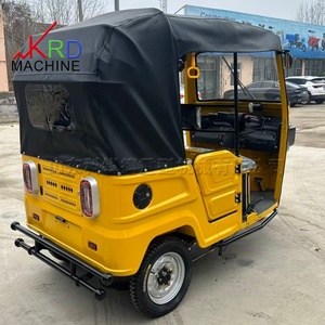 Tricycle à essence personnalisé avec couverture en <span class=keywords><strong>toile</strong></span> imperméable, <span class=keywords><strong>châssis</strong></span> stable <span class=keywords><strong>pour</strong></span> les trajets urbains de courte distance - Product Image 6