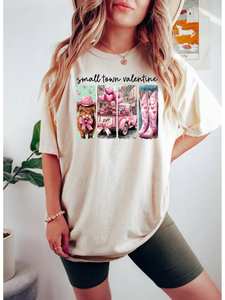 T-shirt unisex Small Town Valentine a maniche corte, stampa western per San Valentino, girocollo, 100% cotone jersey, primavera estate - Product Image 3