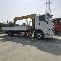 Grue à flèche droite Isuzu de 12 tonnes et 16 tonnes, grue montée sur camion, flèche articulée hydraulique pour levage en construction