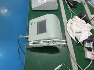 Appareil de mésothérapie sans aiguille MESO SKIN 2026, pistolet à nano-aiguilles pour hydrater la peau, injecteur d'eau, pistolet de mésothérapie sans aiguille, rajeunissement de la peau - Product Image 5