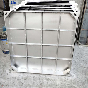 Yixinglong 304 Stainless Steel Square Manhole Cover 500x500mm Recessed Decorative For Municipal Roads - Product Image 2
