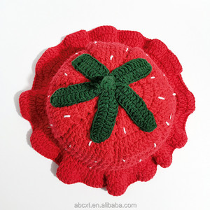 Chapeau Bob Tricoté Fait Main en Gros avec Décorations d'Accessoires Capillaires, Chapeau au <span class=keywords><strong>Crochet</strong></span> Fraise Rouge Brodé - Product Image 6