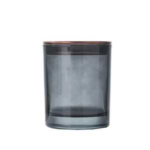 Venta al por Mayor de Portavelas de Vidrio de <span class=keywords><strong>Colores</strong></span> de 7oz, 10oz y 14oz para Velas de Cera de Soja, Faroles y Frascos con Tapas de Madera de Bambú y Metal - Product Image 4