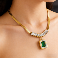 Ensemble de bijoux pour femmes en acier inoxydable plaqué or 18 carats avec pendentif en strass vert, collier, boucles d'oreilles, bracelet, cadeau