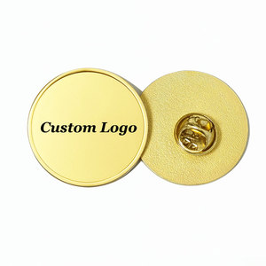 Expédition en 7 jours, vente en gros, badges personnalisés plaqués or, en métal poli, émail Anime <span class=keywords><strong>Manga</strong></span>, moulage UV, souvenirs de collection, cadeaux - Product Image 6