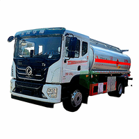 Le camion-citerne Dongfeng Huashen possède une puissance exceptionnelle