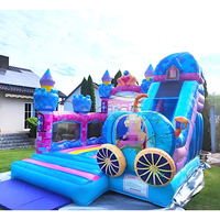 Château gonflable Lion vert, château gonflable jaune, château gonflable Palm pour location de fêtes, parcs et aires de jeux