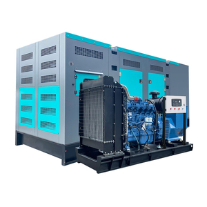 Generatore Diesel Silenzioso Aperto da 200KVA 160KW 110V/220V/230V/380V/400V Trifase Raffreddato ad Acqua con ATS - Product Image 1