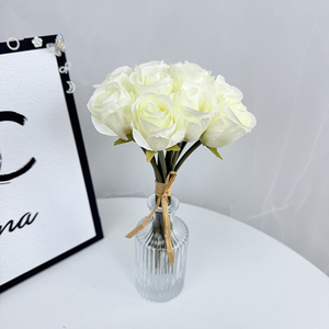 Fleur Artificielle de Rose Réaliste en Soie pour la Saint-Valentin, Décorations de Mariage en Vrac <span class=keywords><strong>Pas</strong></span> Chères, Réception - Product Image 4