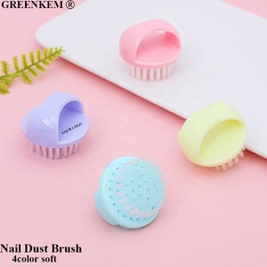 Cepillo de polvo de <span class=keywords><strong>uñas</strong></span> con mango de plástico suave de Color <span class=keywords><strong>pastel</strong></span>, cepillo compacto de PP <span class=keywords><strong>en</strong></span> forma de arco, cepillo de eliminación de polvo de <span class=keywords><strong>uñas</strong></span> para el cabello - Product Image 1