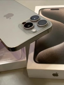 Venta al Por Mayor de Teléfonos Inteligentes <span class=keywords><strong>iPhone</strong></span> 15 Pro <span class=keywords><strong>Max</strong></span> 5G Usados, 99% Nuevos, Originales, Desbloqueados, con Almacenamiento de <span class=keywords><strong>256</strong></span>/512GB, LTE - Product Image 3