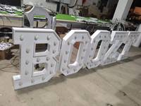 Lettre lumineuse en acier inoxydable haut de gamme pour les fêtes de mariage, décorations de bar personnalisables
