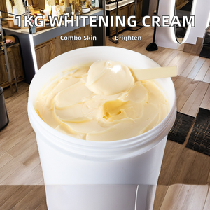 Crème éclaircissante pour le visage personnalisée 1KG avec vitamine C, estampage or, beurre de karité, céramide, <span class=keywords><strong>AHA</strong></span> pour lutter contre le vieillissement, les rides et les taches - Product Image 3