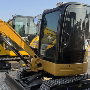 Mini-excavatrice d'occasion de haute qualité, d'origine japonaise, Cat303.5E, Cat304C, Cat303E, Cat305.5E, 3 tonnes, 3,5 tonnes, 4 tonnes. - Product Image 1