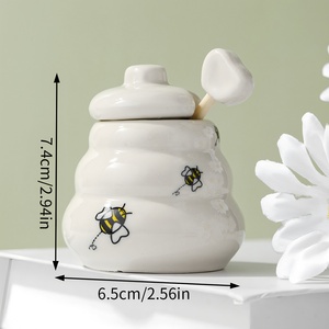 Pot à miel en céramique Bee Happy avec cuillère, pot à miel avec emballage exquis pour mariage, fête prénuptiale, fête de naissance, cadeau de fête - Product Image 2