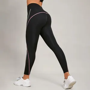 Leggings de yoga pour femmes à taille haute personnalisés, effet push-up, séchage rapide, en nylon et élasthanne, patchwork, pour la gym, la course et le fitness - Product Image 1