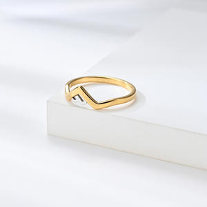 Geometric Titanium Steel Ring Black And Gold Color <b>Block</b> Irregular <b>Shape</b> Women's Fashion Jewelry Gift - Product Image 3