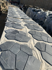 Hot Sales Natural Black Flagstone Irregular <strong>Mesh</strong> Paving <strong>Stone</strong> for Garden <strong>Stone</strong> Mat High Quality Outdoor Paving <strong>Stone</strong> - Product Image 3