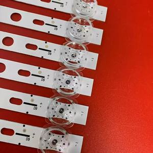 Bande lumineuse LED pour téléviseur NO.3262  CRH-BK65H1U413030T06091CE-REV1.6  pour 42 pouces - Product Image 2