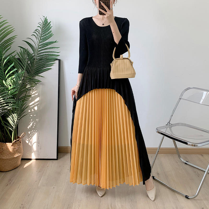 สีเหลือง