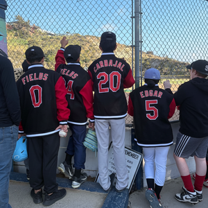 Veste universitaire vintage personnalisée avec manches en cuir à boutons pression, logo frontal, style lettreman, nouveau design, manches en cuir, sport - Product Image 1