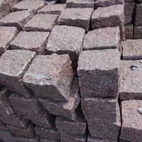 Meilleure vente de pavés en granit naturel, pavés bon marché pour allée, surface fendue, cube de granit pour allée/piétonnier