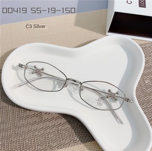 Gafas de Sol con Montura Completa de Diamantes GM 2025, Diseño <span class=keywords><strong>GLEA</strong></span> Box, Estilo Punk, para Mujer, Sin Receta, Personalizadas - Product Image 2
