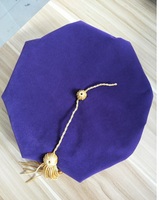 Robe académique Tam pour le diplôme de doctorat Robe de remise de diplôme violette