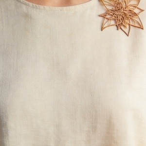 Elegante Broche Floral Calado, Decoración Delicada para Ropa Chic, Accesorios, Placa con Nombre - Product Image 6