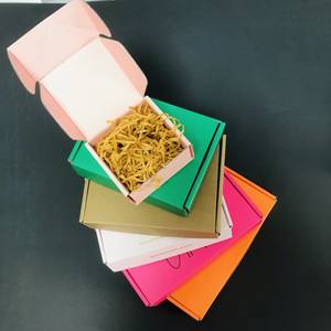 رخيص فاخر رائع ذهبي وفضي من الورق المقوى المموج صندوق تعبئة شحن قابل للطي صندوق إرسال طائرات - Product Image 6