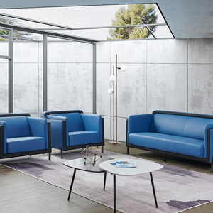 Set Divano Componibile Nordico Minimalista in Ecopelle Azzurra, 3 Posti con Cuscini in Schiuma ad Alta Resilienza, Arredamento Morbido per Piccoli Soggiorni - Product Image 3