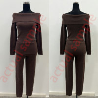 Ensemble tricoté 2 pièces pour femme : Haut épaules dénudées et jupe courte taille haute superposée, pantalon slim côtelé – Vente en gros