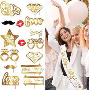 Décorations pour Fête de Fiançailles : Bannière <span class=keywords><strong>Joyeux</strong></span> Fiancés, Ballons MR et MRS, Spirales Suspendues pour Décoration de Mariage et Fiançailles - Product Image 3