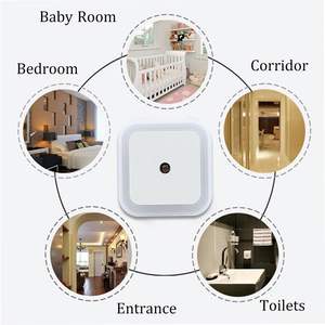 Nueva Lámpara Nocturna LED Inteligente con Sensor de Movimiento, Funciona con Batería, de PVC Blanco Moderno, para Dormitorio, Pasillo, Baño - Product Image 4