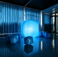 Installation artistique cube gonflable lumineux LED personnalisé avec ventilateur intégré, étanche, sculpture en PVC transparent de 4-6 pieds pour salon professionnel