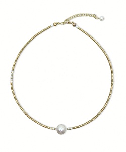 Collier de perles d'eau douce et de perles colorées pour femmes, collier de perles bohème, bijoux d'été, design fait main avec détails fins - Product Image 5