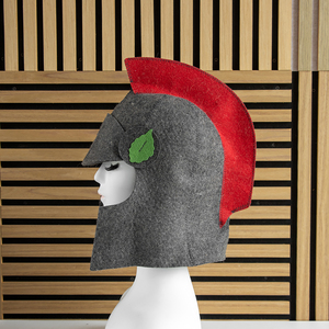 Entra a la sauna más caliente como un legionario romano con este casco de centurión de lana pura que hace retroceder el calor - Product Image 5