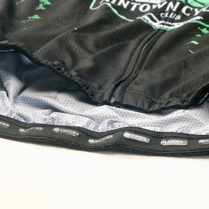Ropa de Ciclismo con Patrones Vibrantes y Sublimación Completa, Tejido Transpirable para Ciclistas de Carretera y Desplazamientos Urbanos Diarios - Product Image 5