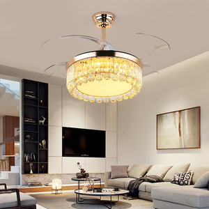 Ventilateur de plafond extérieur silencieux à moteur DC, style luxe moderne, finition cuivre doré, boule de cristal en verre, alimenté par énergie solaire, télécommandé - Product Image 3