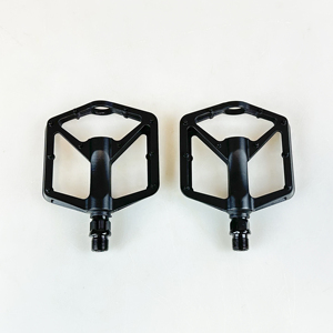 Pédales de vélo en alliage d'aluminium noir de haute qualité avec clous non amovibles - Product Image 5