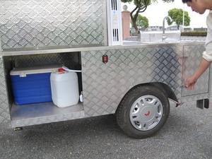 Chariot <span class=keywords><strong>à</strong></span> hot-dogs <span class=keywords><strong>mobile</strong></span> en acier inoxydable, état neuf, 2023, pour la vente de hot-dogs et de restauration rapide - Product Image 6