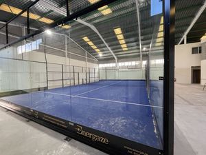 Gran oferta, <span class=keywords><strong>cancha</strong></span> <span class=keywords><strong>de</strong></span> tenis <span class=keywords><strong>de</strong></span> Pádel panorámica, nuevo diseño, <span class=keywords><strong>cancha</strong></span> única para equipo <span class=keywords><strong>de</strong></span> Pádel del Centro Nacional <span class=keywords><strong>de</strong></span> tenis - Product Image 3