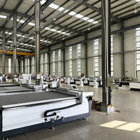 Machine de fabrication de boîtes en carton multi-matériaux, machine de découpe de papier peint avec haute précision