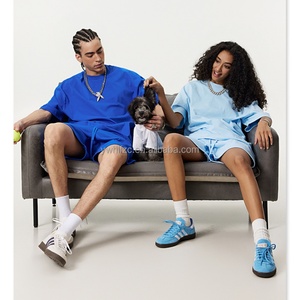 Ensemble short et t-shirt unisexe en coton pour homme – Tenue décontractée d'été pour l'entraînement, le sport et le streetwear – Respirant, idéal pour le jogging, avec logo personnalisé, grandes tailles - Product Image 2