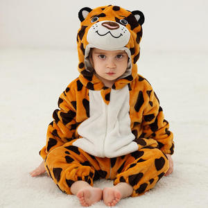 Agente de Compras de Pijamas de Franela para Bebés, Ropa de Dormir para Otoño e Invierno FTS - Product Image 1