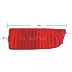 Reflector de Parachoques Trasero Km para Mercedes Benz Sprinter W906 Rojo Plano Convexo 9068260040 9068060140 Led 5050 - Product Image 4