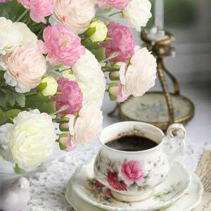 Fleurs de pivoine artificielles en soie de haute qualité à 3 têtes pour la décoration de mariages, de fêtes et d'intérieurs - Product Image 4