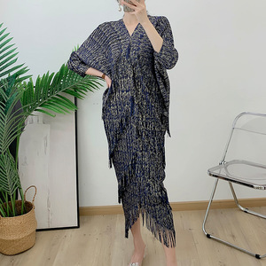 Abito Elegante di Alta Qualità 2026 Estivo Miyake Plissettato in Poliestere <span class=keywords><strong>con</strong></span> Nappe <span class=keywords><strong>Vestito</strong></span> Casual da Donna Tessuto Naturale per Adulti - Product Image 5