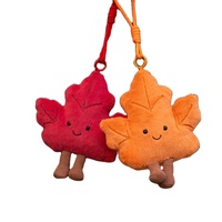 Nouveau porte-clés décoratif en forme de feuille d'érable en peluche, ornement de voiture, mignon, rembourré en coton PP, pendentif unisexe, cadeau