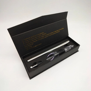 Ensemble Cadeau Best-Seller 3-en-1 : Bâtonnet Refroidisseur de Vin Rouge et Verseur de Vin avec Bâtonnet Refroidisseur - Product Image 5